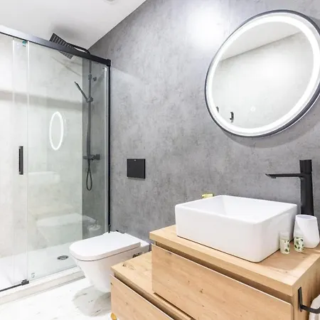 Apartment Expoholidays- Paseo Maritimo