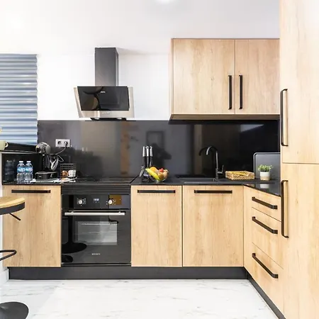 Expoholidays- Paseo Maritimo Apartment Almeria