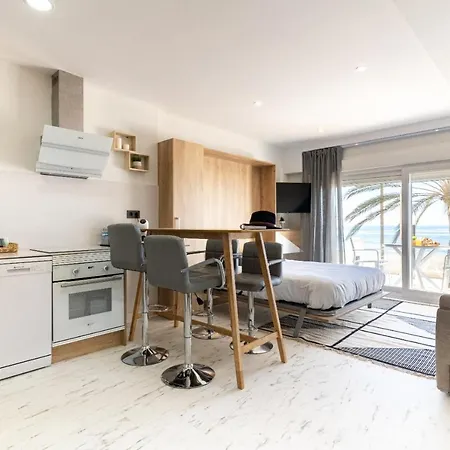 Expoholidays- Paseo Maritimo Apartment Almeria